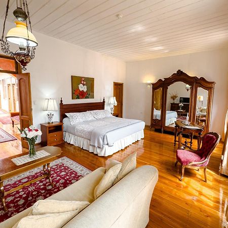 Hotel Boutique Casa Montalvo Cuenca كوينكا المظهر الخارجي الصورة