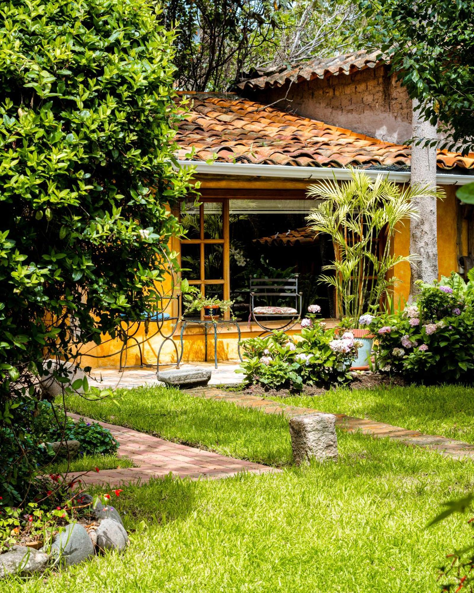 Hotel Boutique Casa Montalvo Cuenca كوينكا المظهر الخارجي الصورة