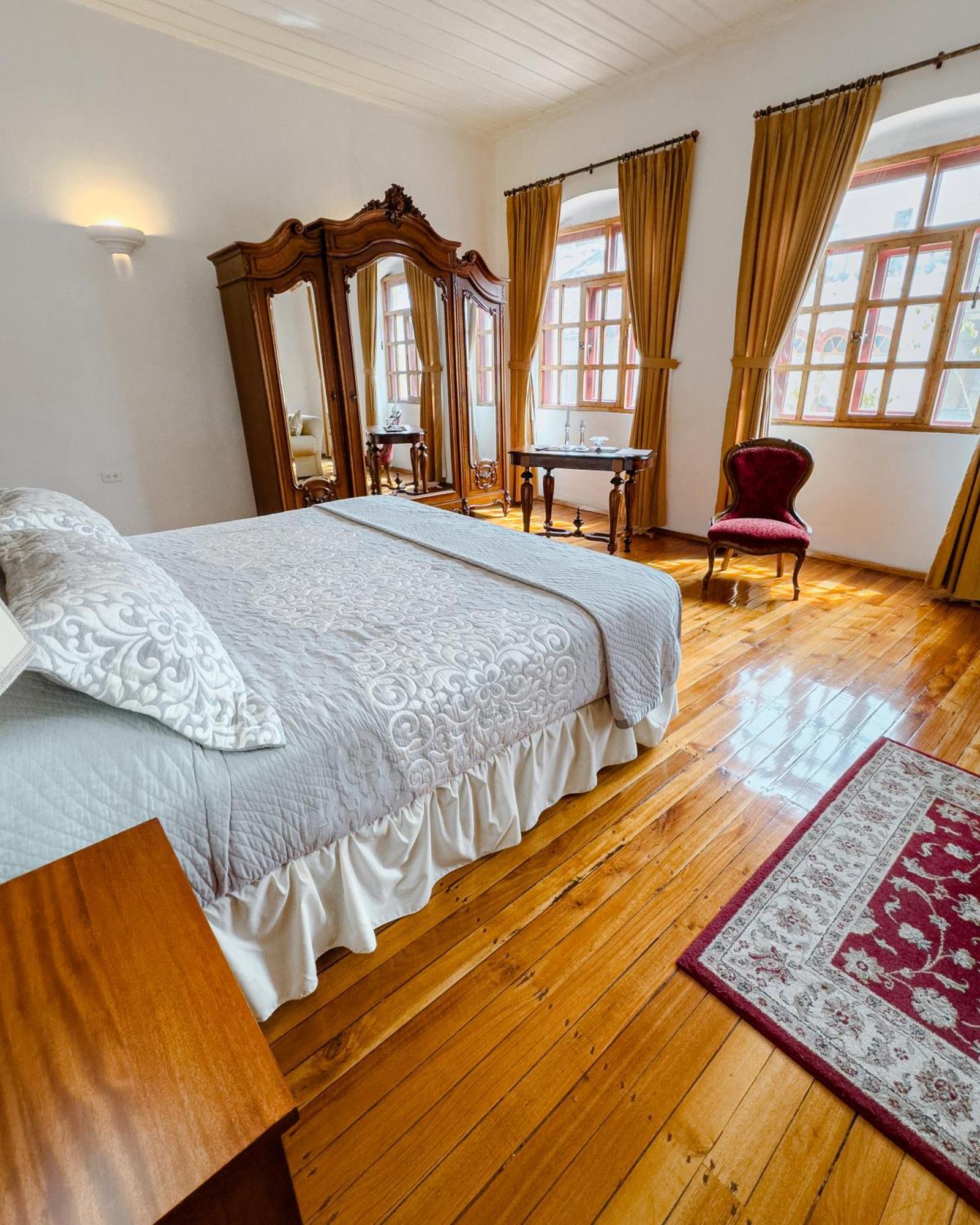 Hotel Boutique Casa Montalvo Cuenca كوينكا المظهر الخارجي الصورة