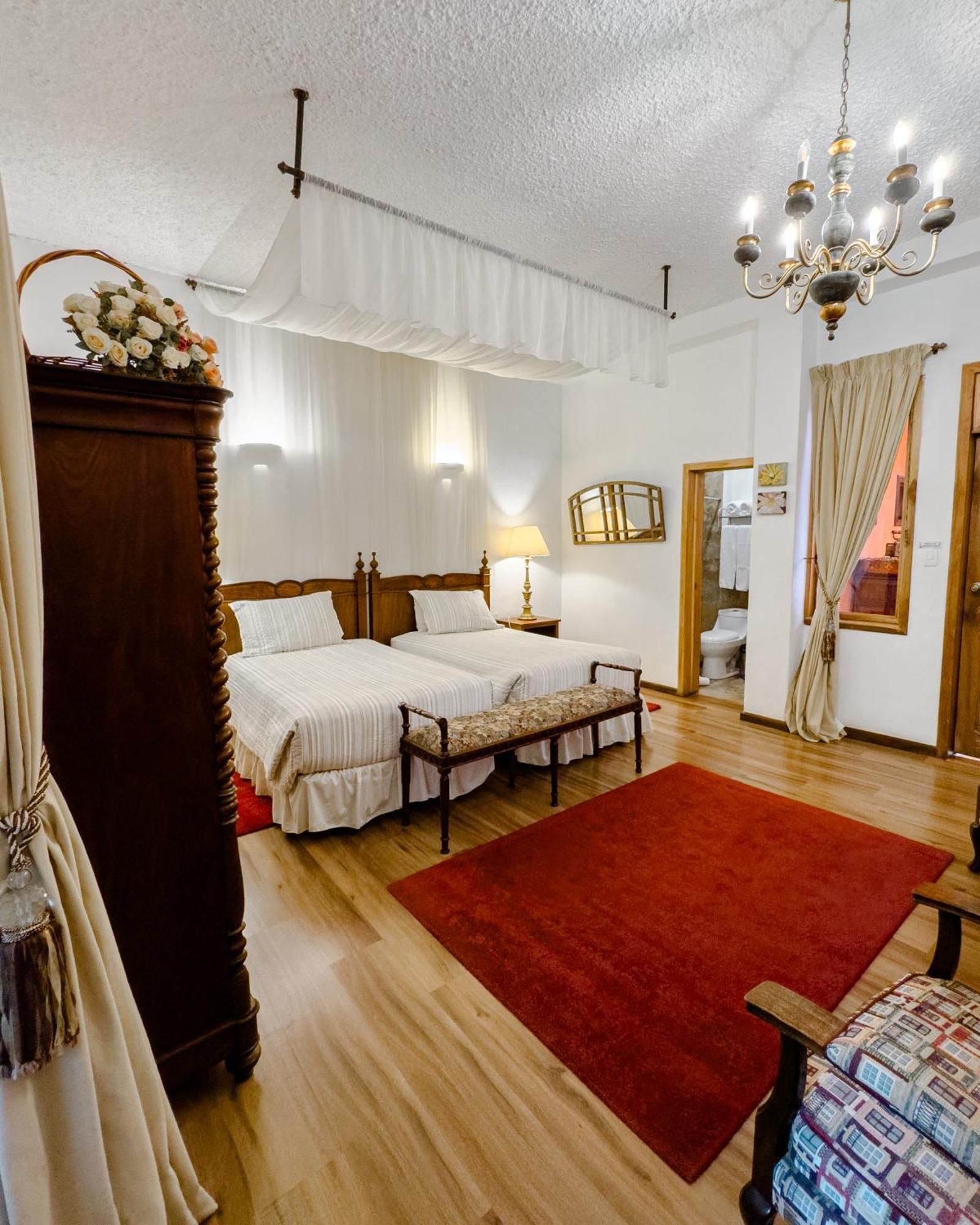 Hotel Boutique Casa Montalvo Cuenca كوينكا المظهر الخارجي الصورة