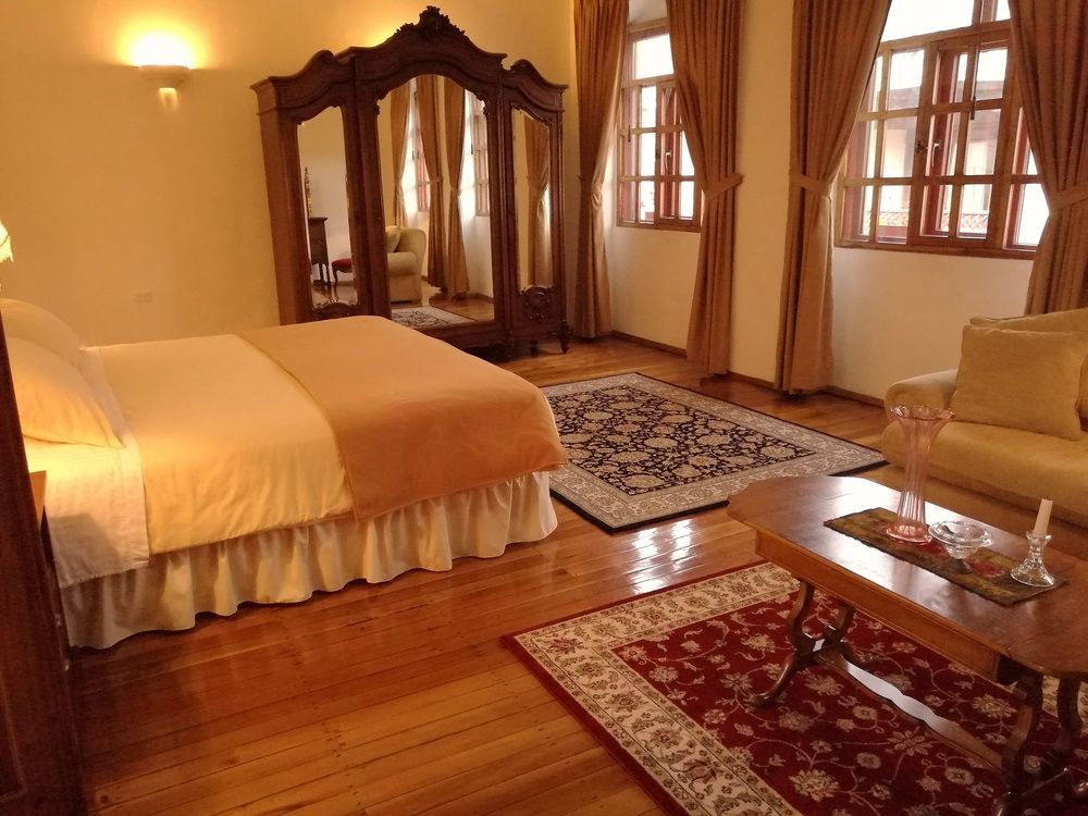 Hotel Boutique Casa Montalvo Cuenca كوينكا المظهر الخارجي الصورة